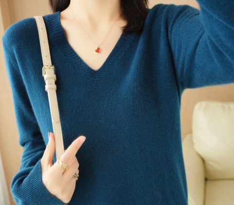Long Sleeve V-neck Knit Pullovers Women Sweater